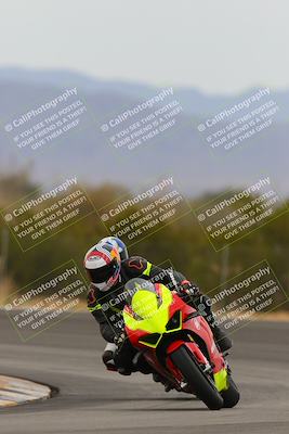 media/Jan-15-2023-SoCal Trackdays (Sun) [[c1237a034a]]/Turn 3 (1115am)/